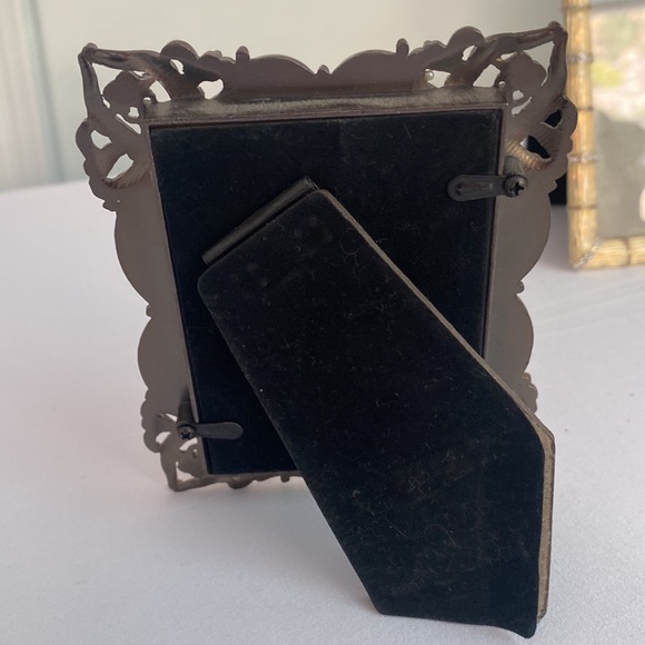 Bejeweled with Pearls Table Top Picture Frame - Picture 4 of 7